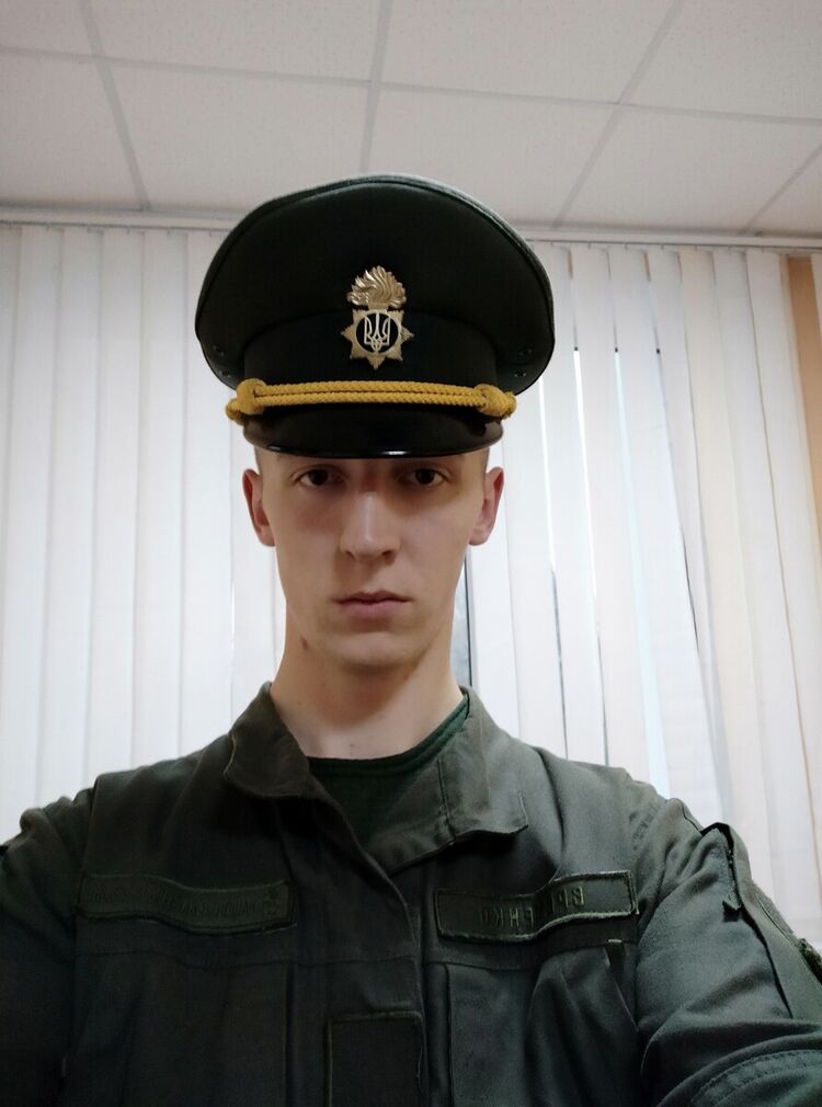  21804659  , 26 ,    