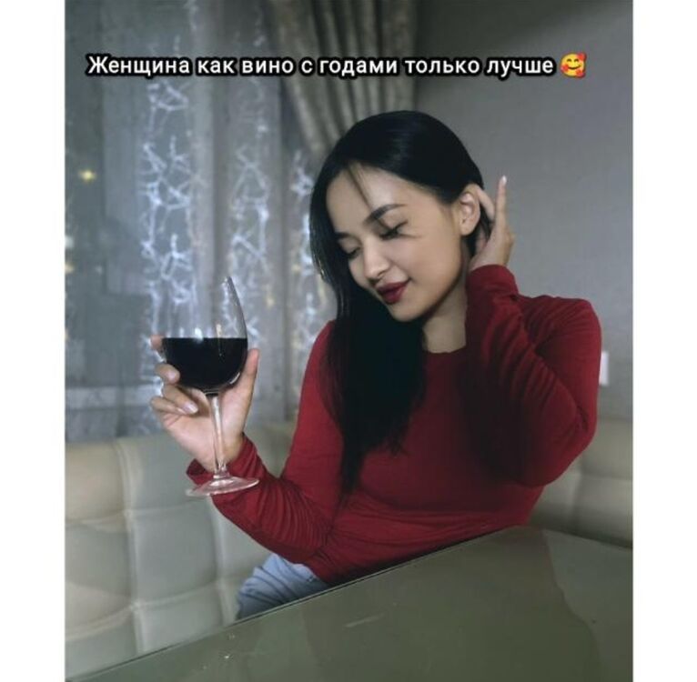  46427809  , 33 ,    
