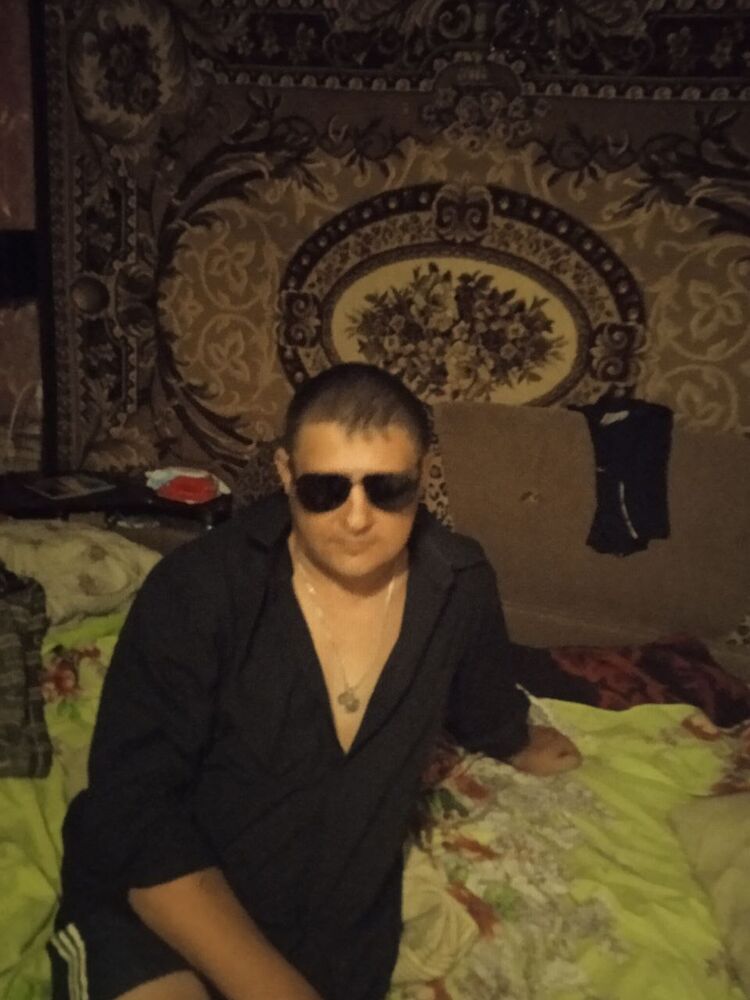  ,   Vitaliy, 44 ,   ,   