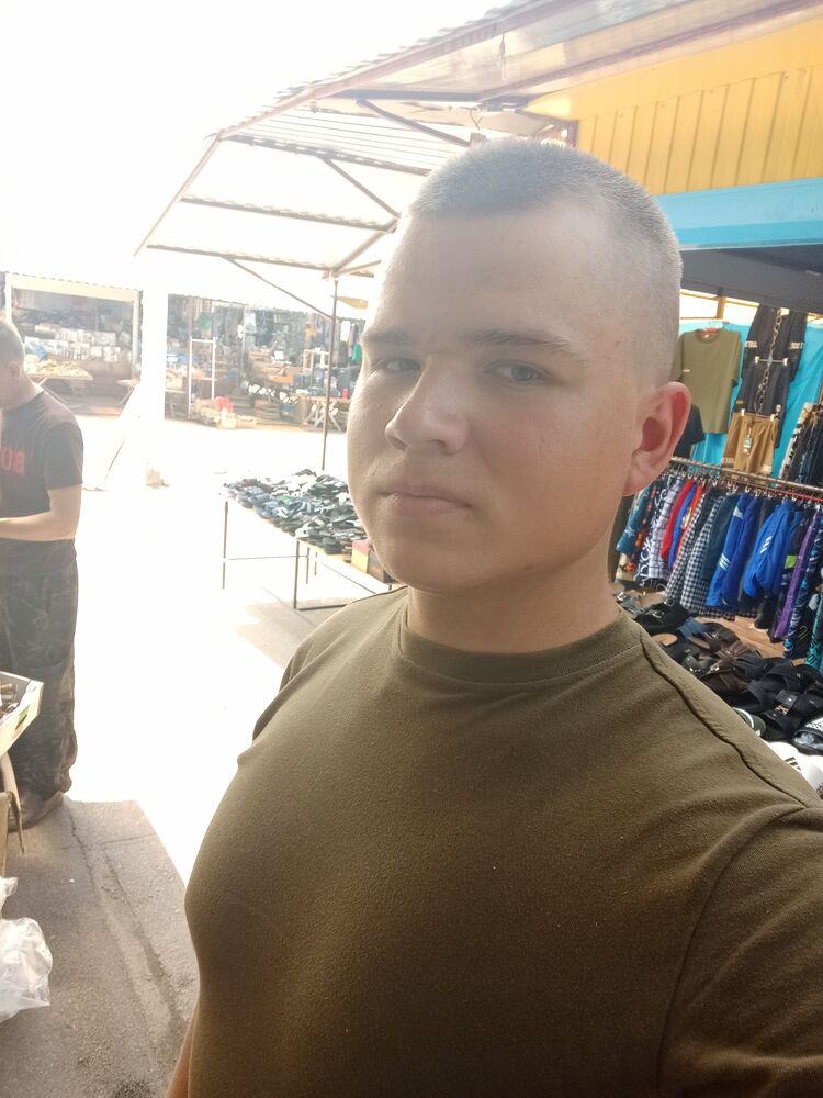  34745679  , 23 ,    