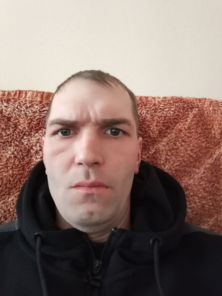  42459489  , 37 ,    