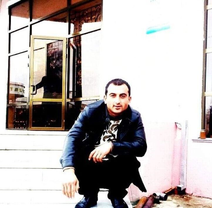  ,   Aziz, 35 ,   ,   