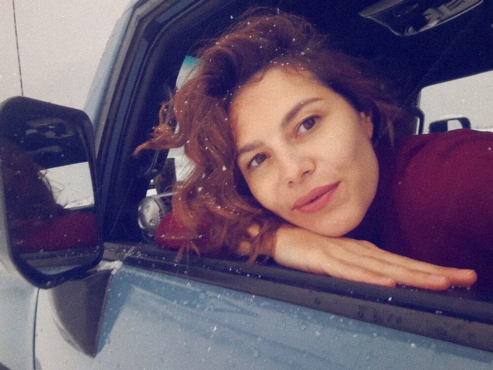  54697889  Yaroslava, 34 ,    