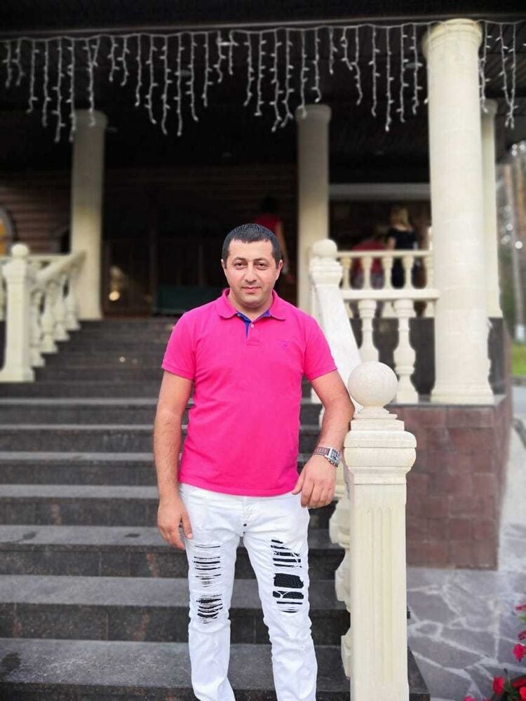  ,   Garik, 44 ,   ,   , c 