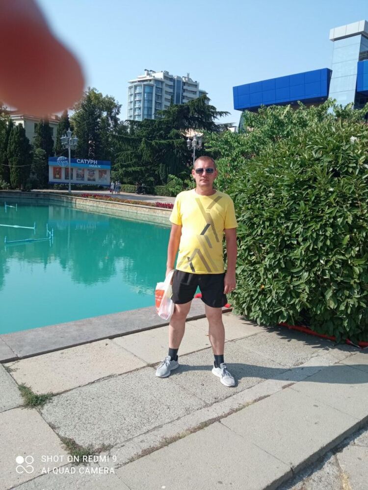  ,   Vladislav, 46 ,   ,   , c , 