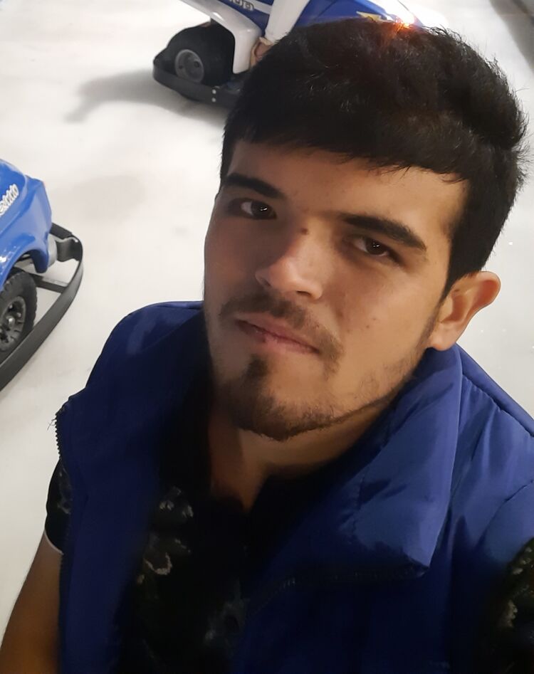  23731209  Ahmadjon, 30 ,    