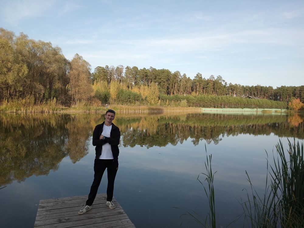  42555919  Artem, 35 ,    