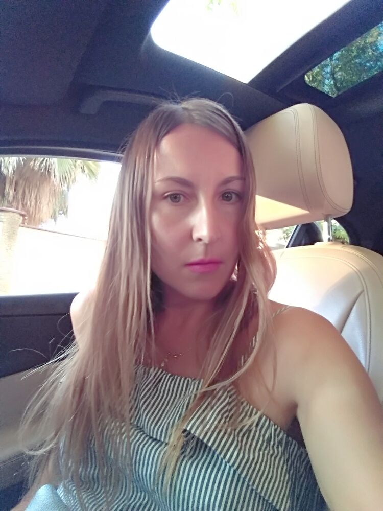  30038479  Elena, 38 ,    