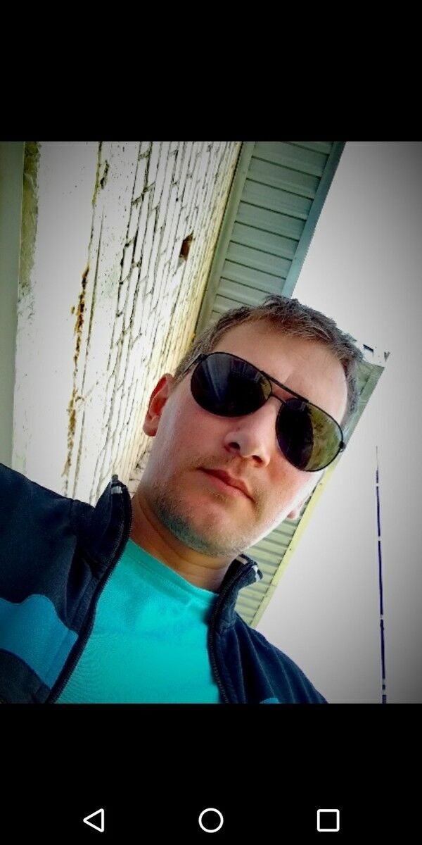  ,   Max, 41 ,   