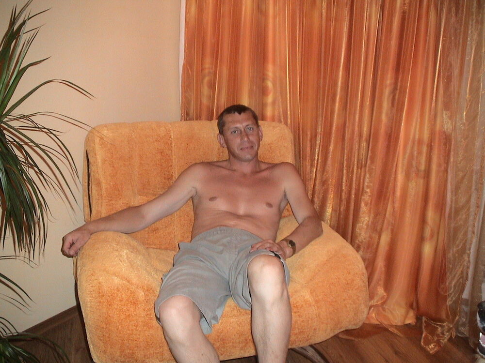  4405609  Valeriy, 55 ,    