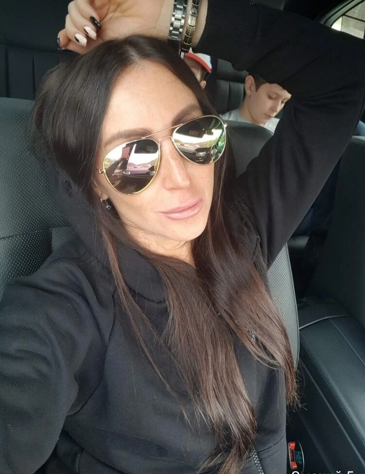 ���� 19881829 ������� ������, 40 ���, ���� ���������� � ����������