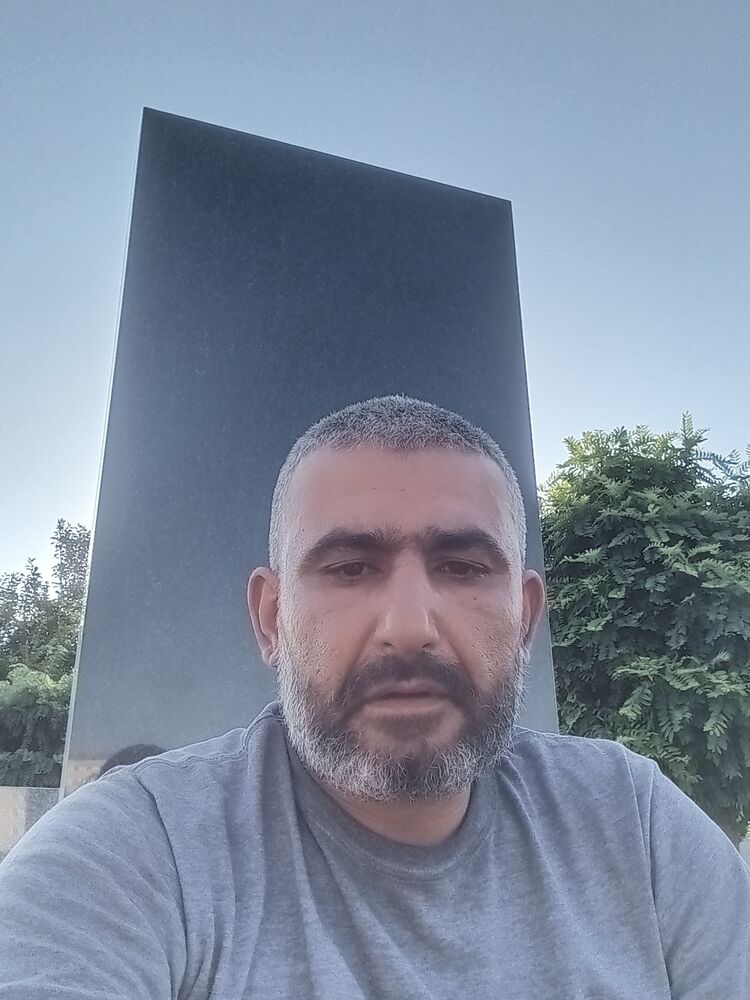  45995829  Armen, 37 ,    