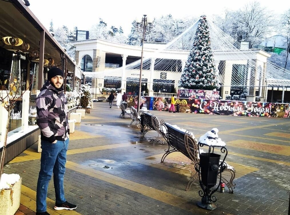  ,   Ali, 29 ,   ,   