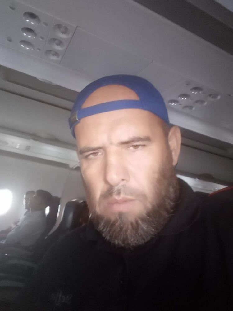  ,   , 52 ,   c , 