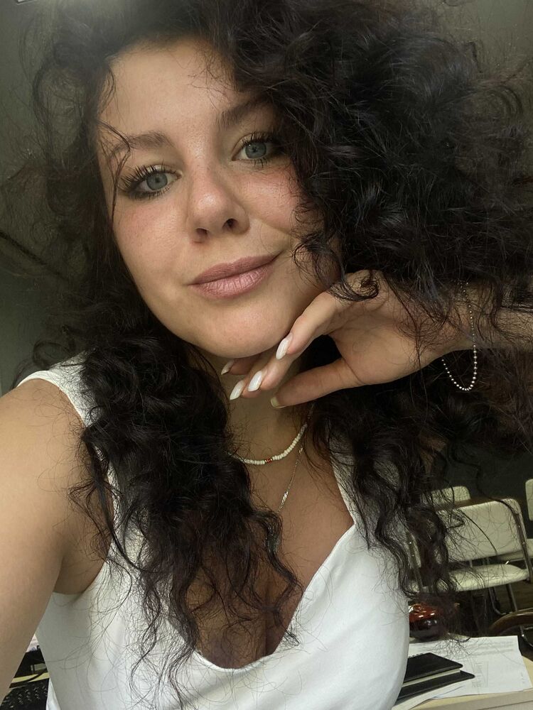  36750079  , 31 ,    