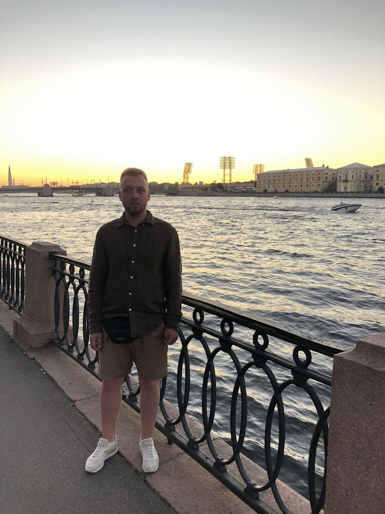  35711539  , 38 ,    -