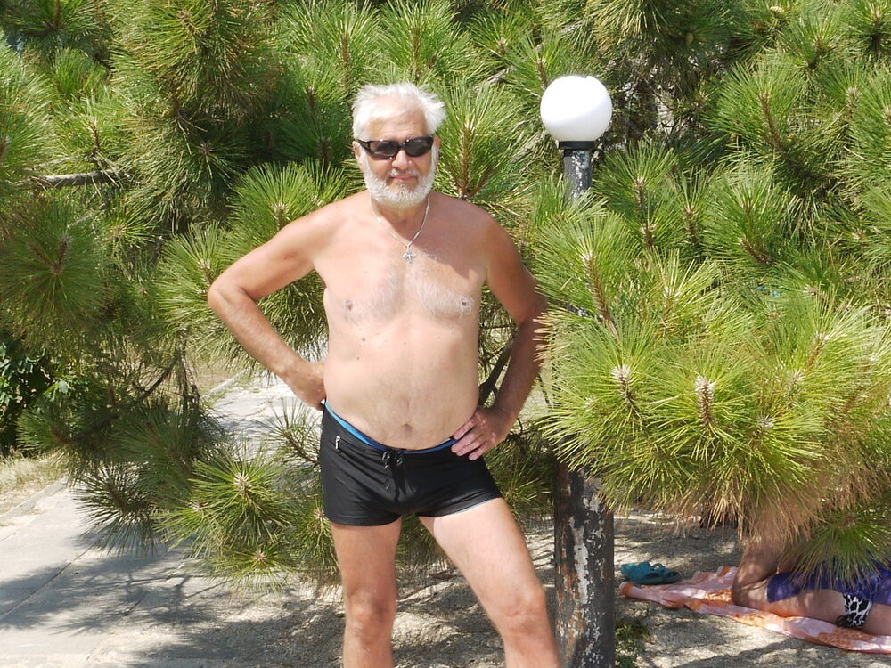  6853019  Vitaliy, 67 ,    