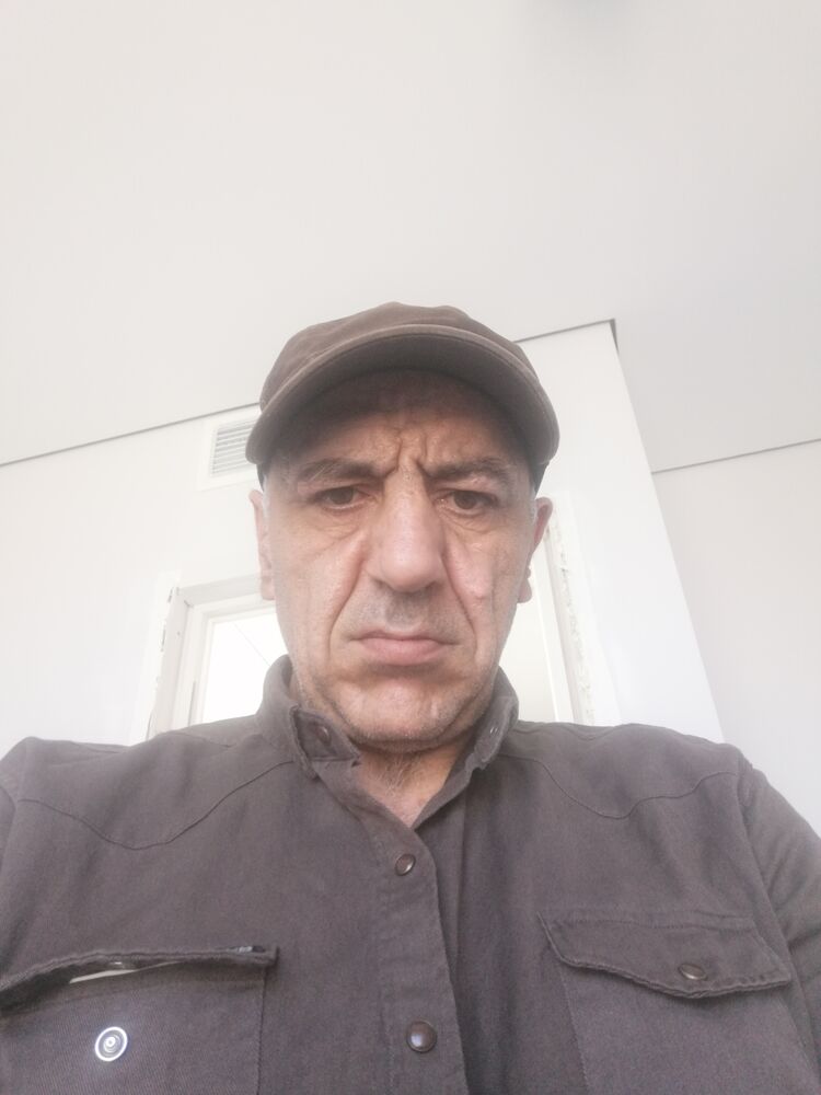  52794649  , 48 ,    