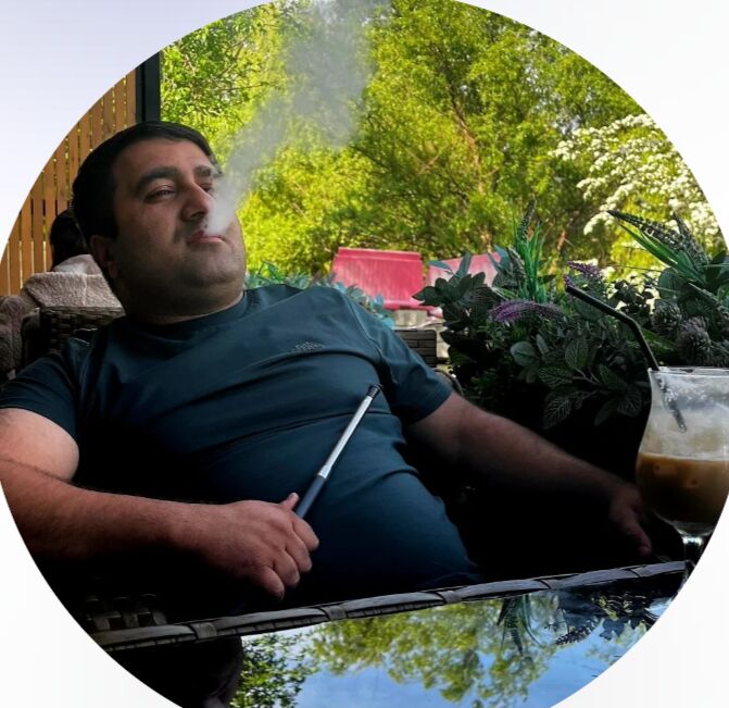 ���� 54476599 ������� Tiko, 33 ����, ���� ���������� � Abbots Langley