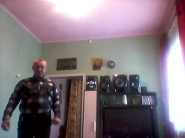  12173579  Ieonid, 62 ,    