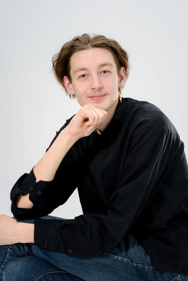 ���� 56101619 ����� �������, 22 ����, ���� ���������� � �����