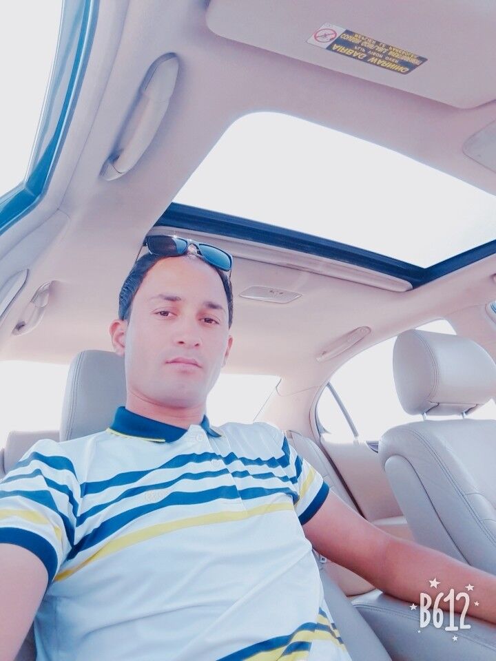  15519009  Kerim, 33 ,    