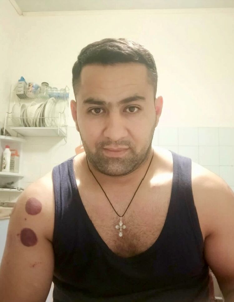  49748259  , 45 ,    