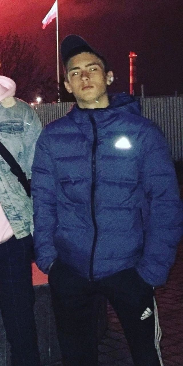 ���� 40142289 ����� ������, 22 ����, ���� ���������� � ����