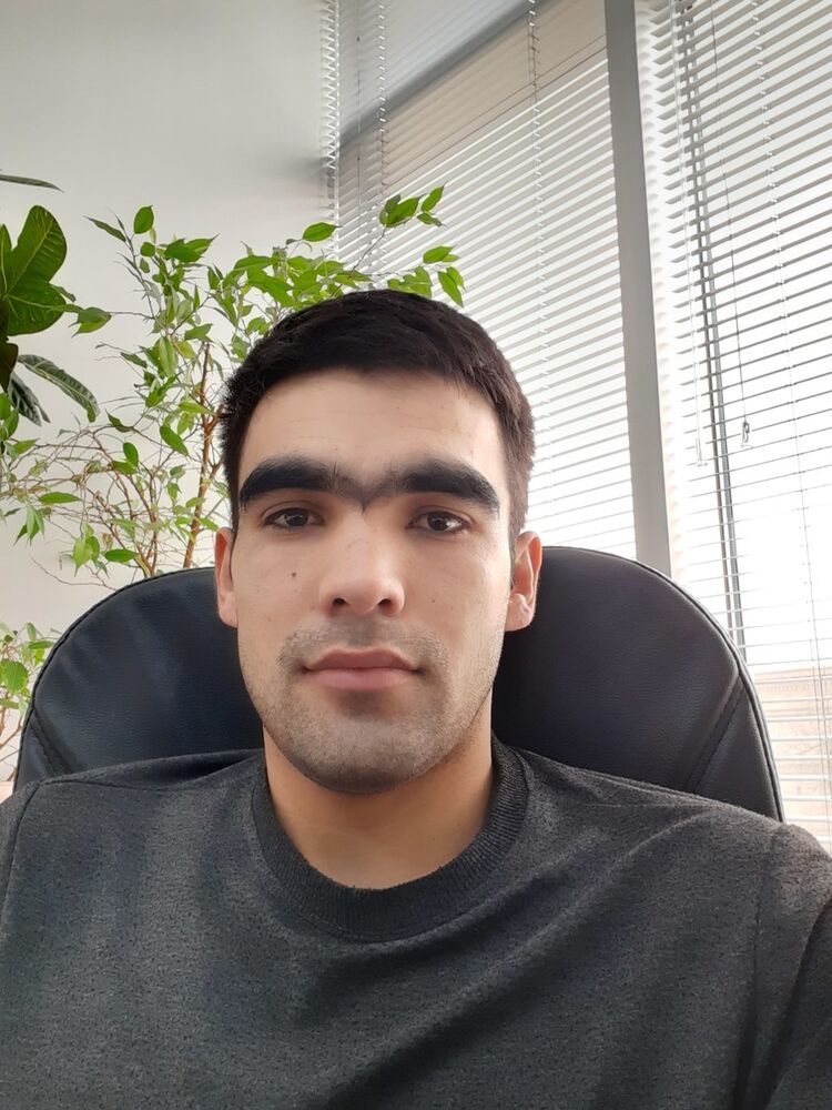  18761339  Mashrab, 32 ,    
