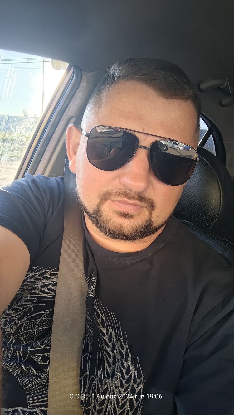  43971869  , 37 ,    