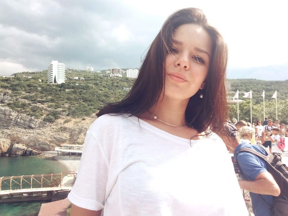  28496179  Olga, 23 ,    