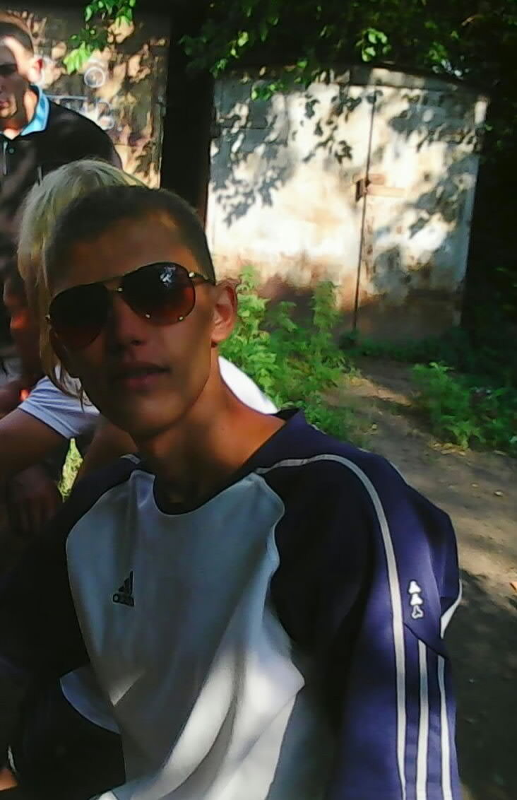  6537799  Roma, 33 ,    