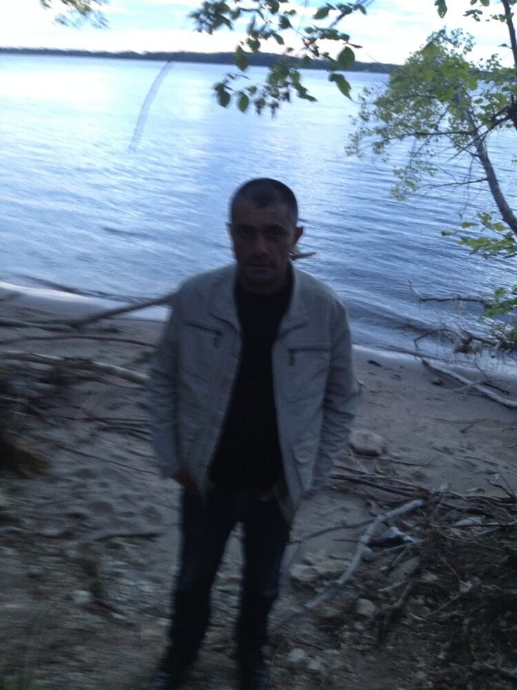  12484789  Norik, 46 ,    