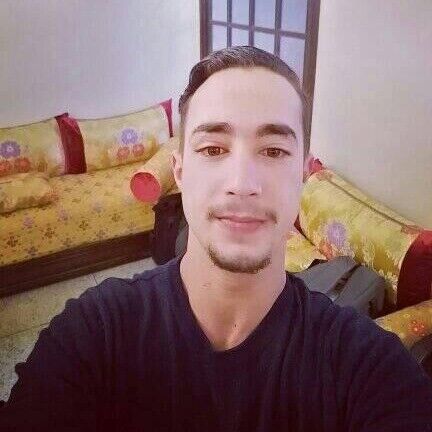  21030719  Othmane, 29 ,    