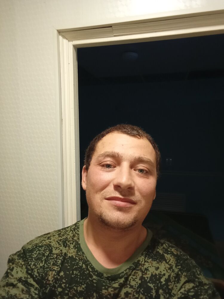  38915949  , 34 ,    