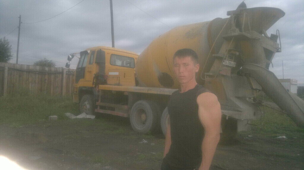  21338589  , 33 ,    
