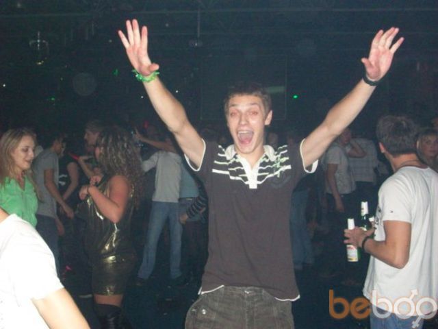  ,   Ilya, 40 ,  
