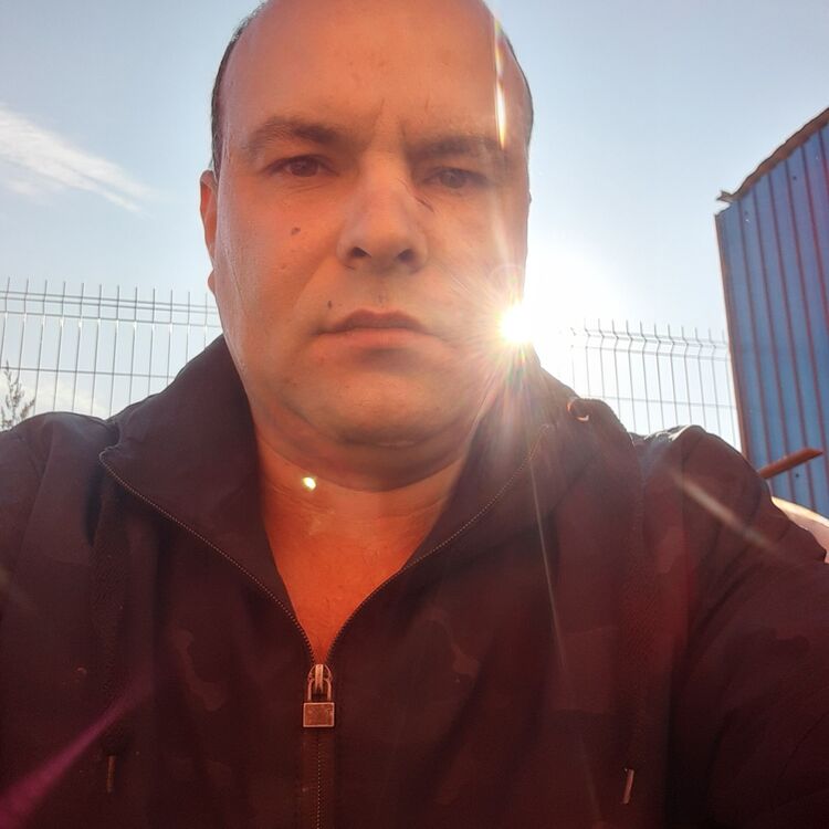  24884779  , 44 ,    