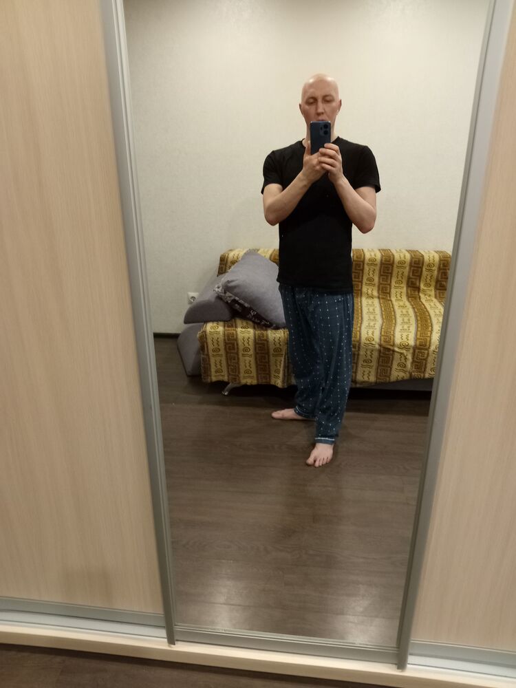  49645839  , 32 ,    