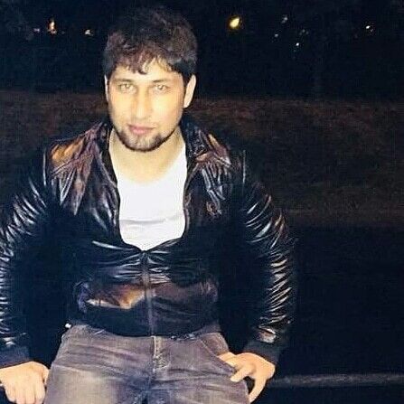  ,   Doni, 32 ,  