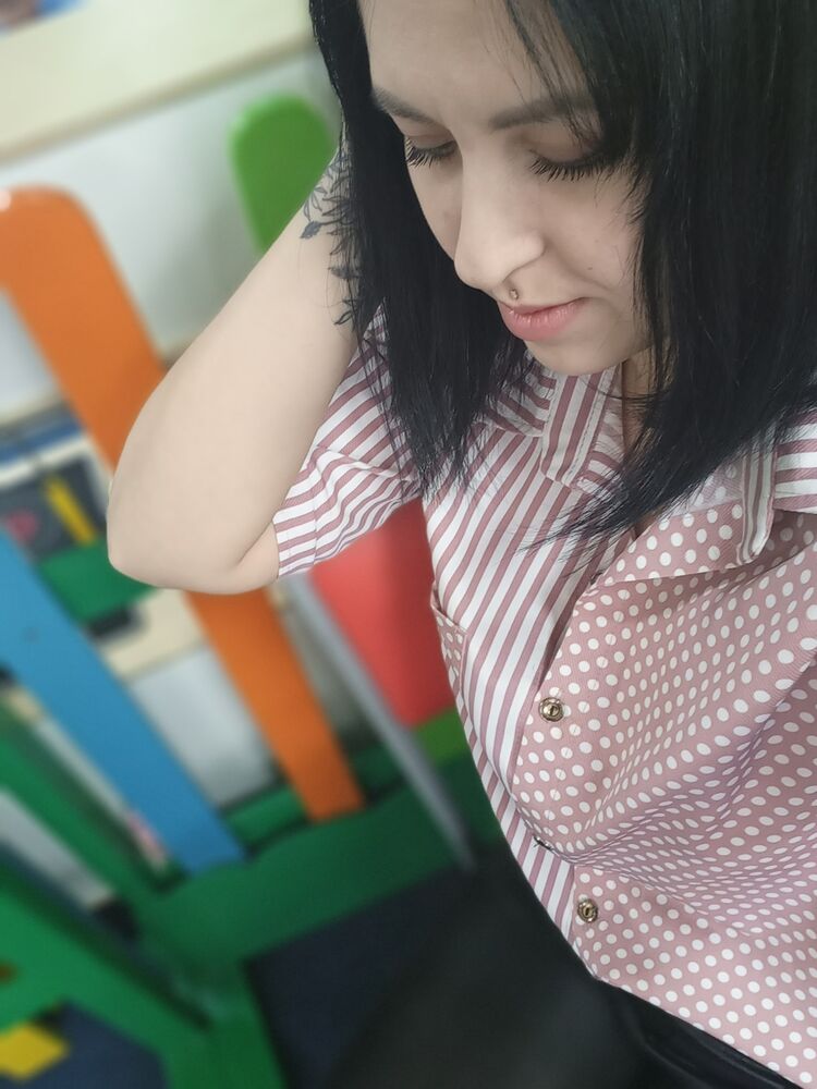  25598789  , 33 ,    