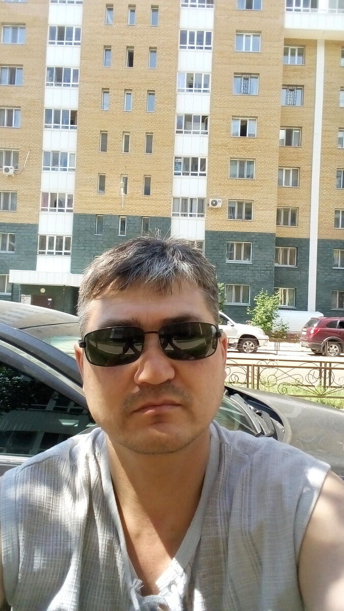  ,   Tolik, 48 ,  