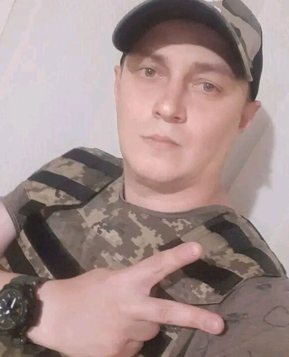  46957379  , 40 ,    
