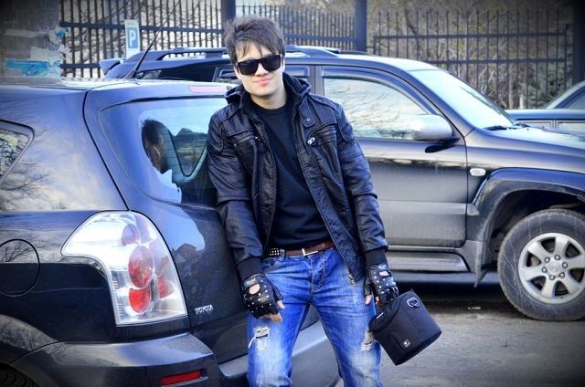  5649919  Costea, 29 ,    