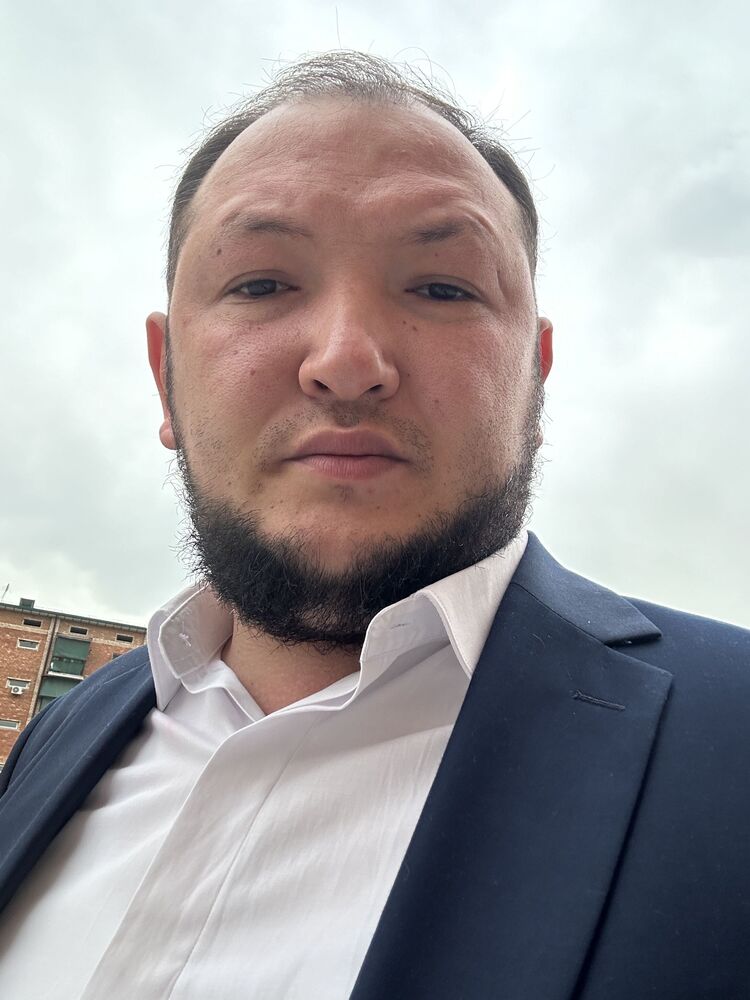  ,   Shohrux, 38 ,   ,   