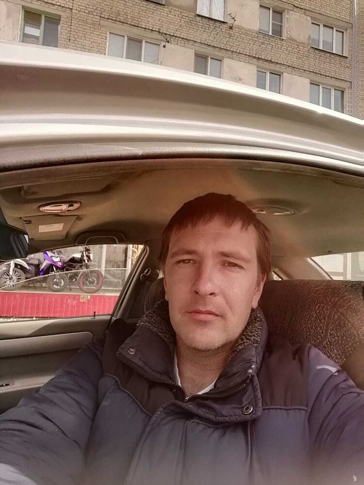  48836779  , 42 ,    