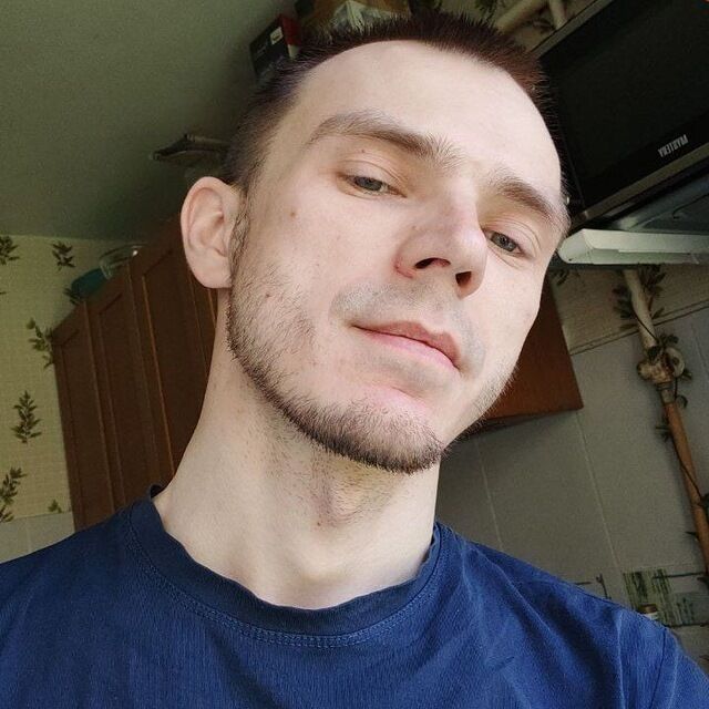  48392869  Konstantin, 34 ,    