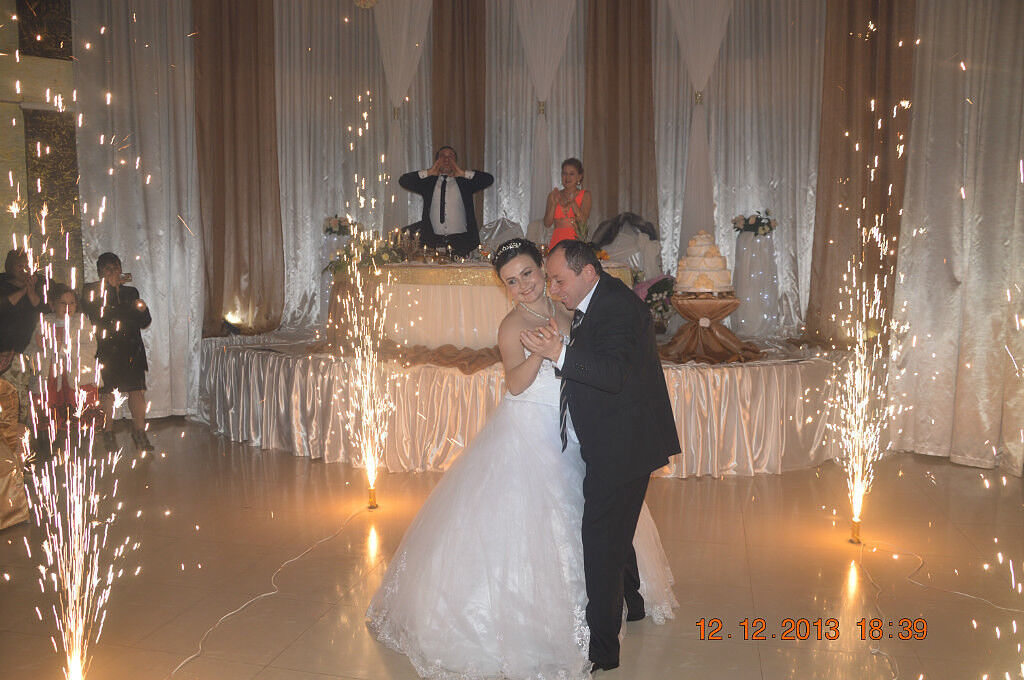  ,   375295346913, 44 ,   