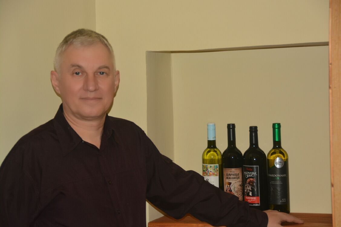  38520499  Tomislav, 59 ,    Backa Topola