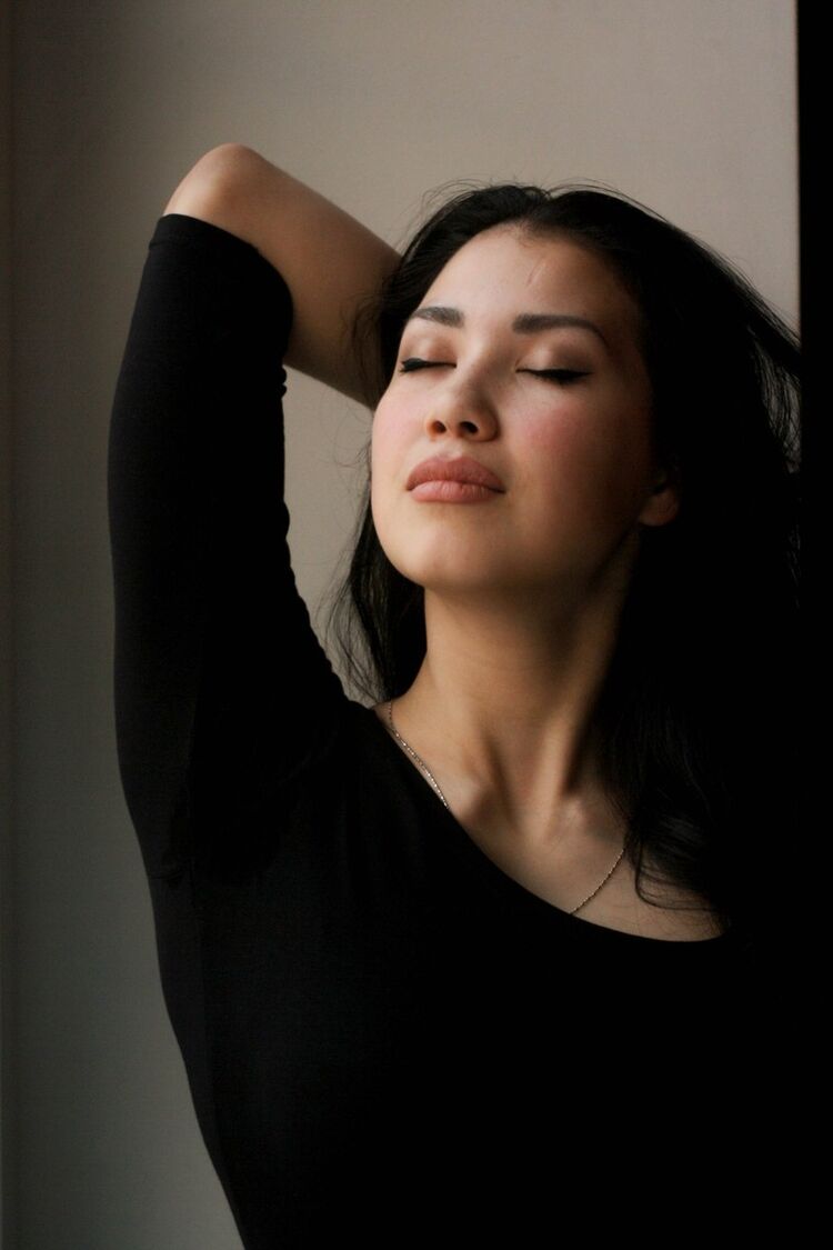  10828079  , 34 ,    -